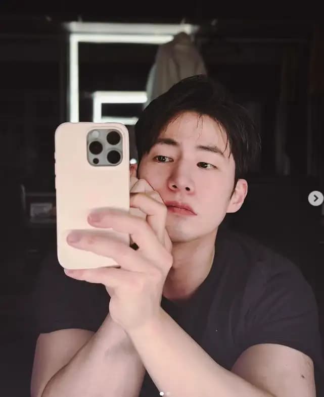 Artis Korea Selatan Yang Diduga Mengakhiri Hidupnya. Ada Song Jae Rim, Sulli Hingga Lee Sun Kyun