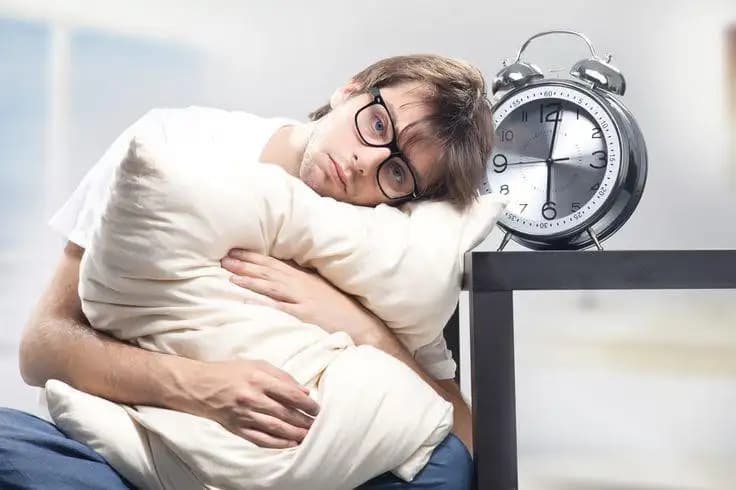 8 Bahaya Kurang Tidur bagi Kesehatan Jangka Panjang