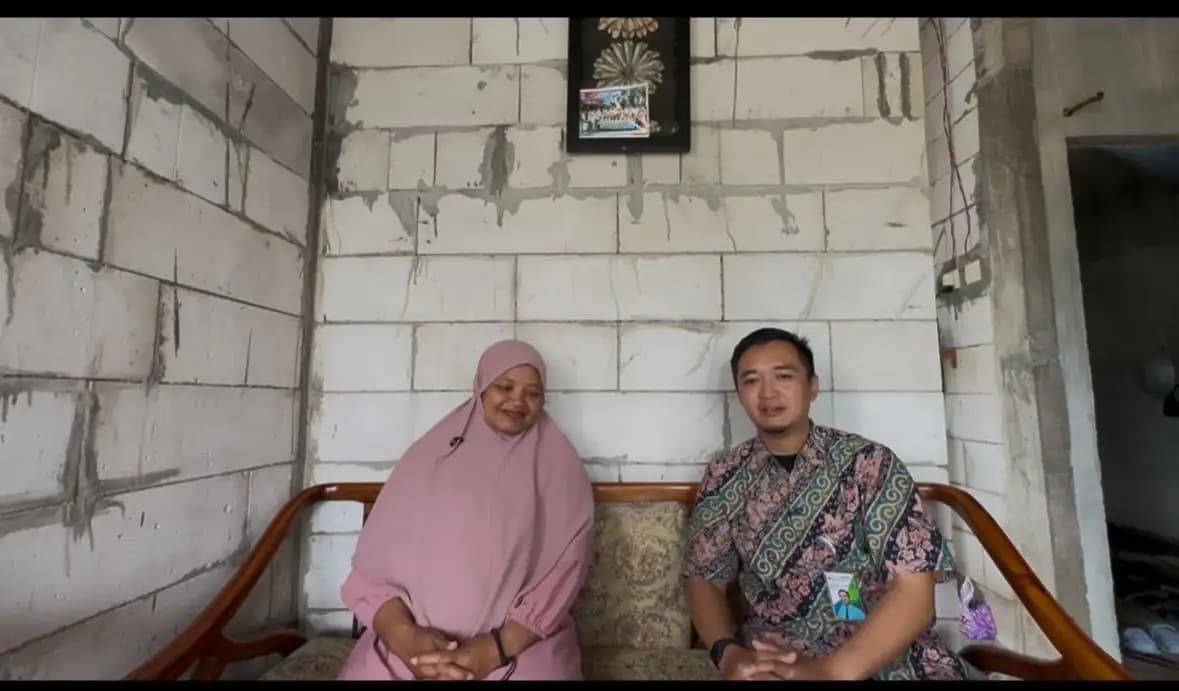 BPJamsostek Batu Serahkan Santunan ke Ahli Waris Tenaga Kerja Toko Bangunan