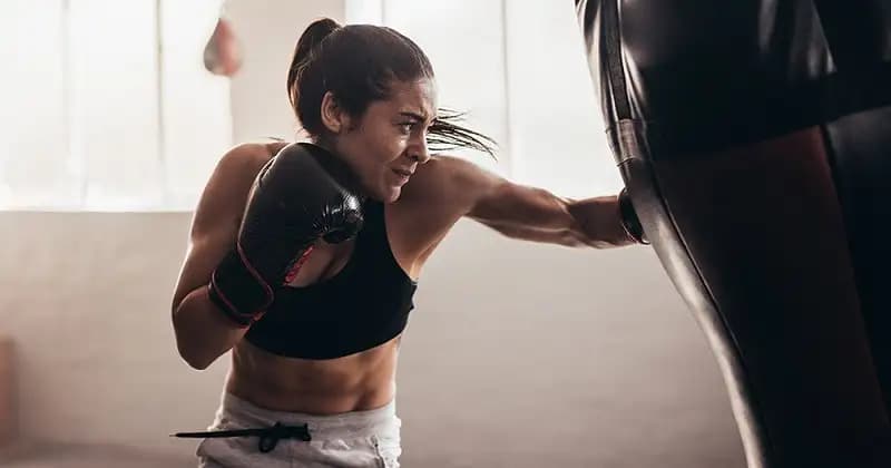 Tren Boxing di Kalangan Perempuan: Dari Gaya Hidup hingga Bekal Bela Diri