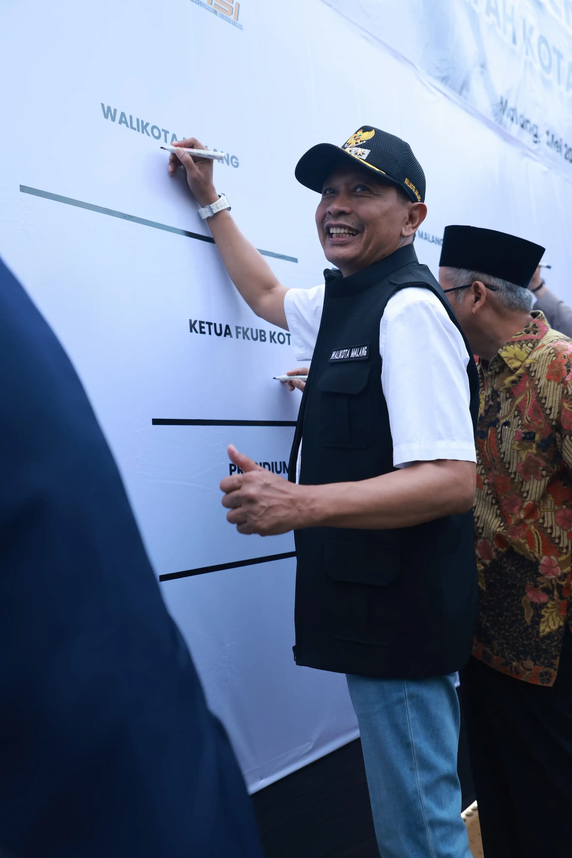 Walikota Malang Tandatangani Deklarasi Lawan Premanisme, Ciptakan Iklim Investasi Kota Malang yang Kondusif