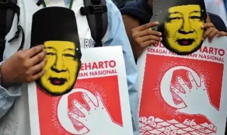 Aktivis 1998 Tolak Soeharto Jadi Pahlawan Nasional, Ribuan Tengkorak Jadi Simbol Perlawanan