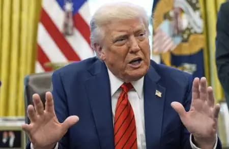 Trump Desak Harvard Ungkap Nama Mahasiswa Asing: Banyak yang Berbahaya