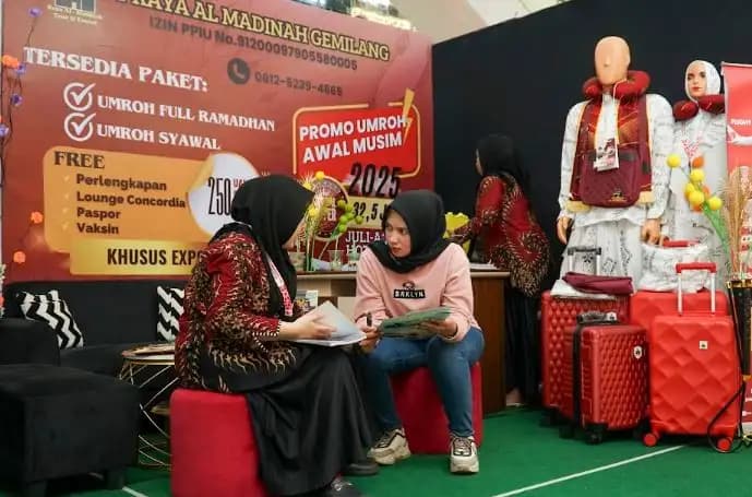 Pameran di Pusat Belanja Efektif Dongkrak Sales Travel Umrah dan Haji