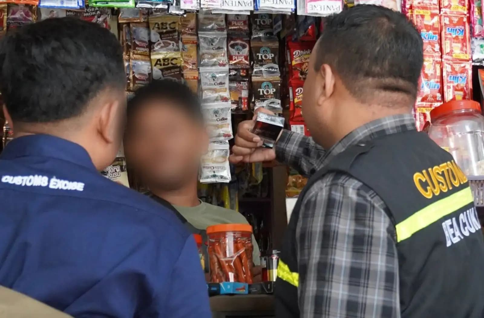 Bea Cukai Kediri Amankan 27.708 Batang Rokok Ilegal