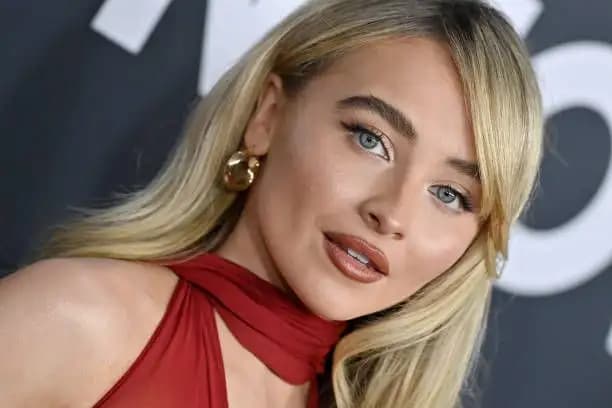 Sabrina Carpenter Umumkan Album Baru Mans Best Friend Rilis Agustus 2025