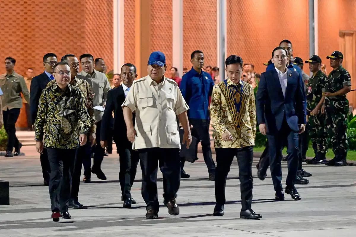 Prabowo Bertolak ke Rusia Temui Putin Usai Kunjungan ke Singapura  