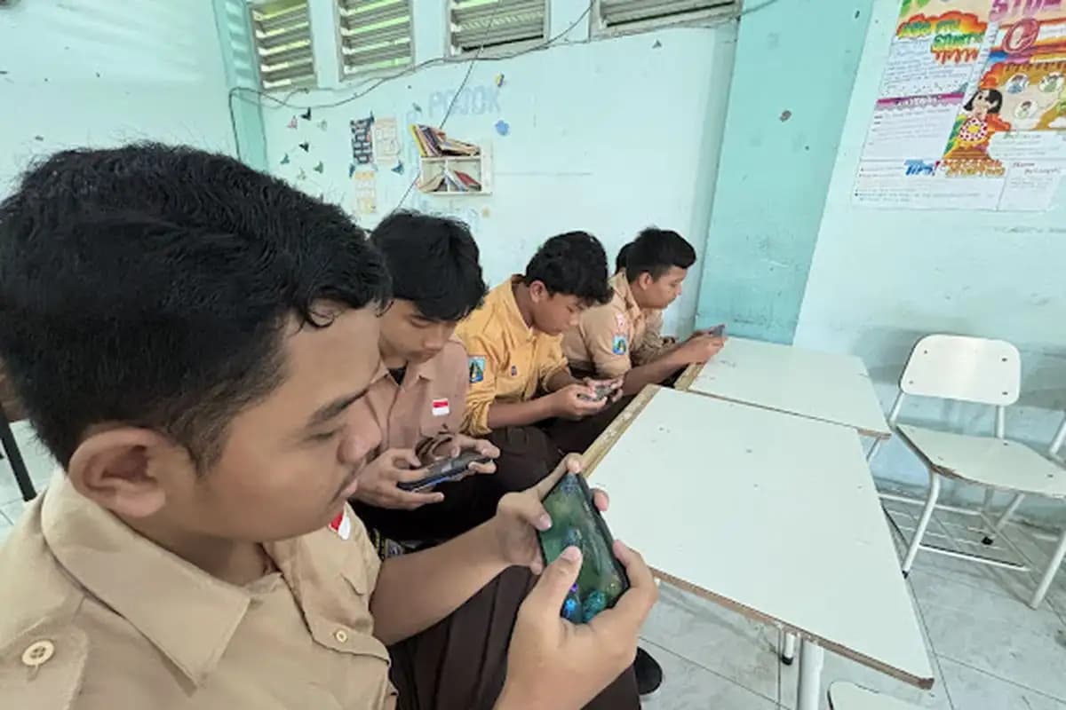 SMPN 49 Surabaya Rencanakan Ekstrakurikuler Mobile Legends untuk Bangun Karakter Siswa  
