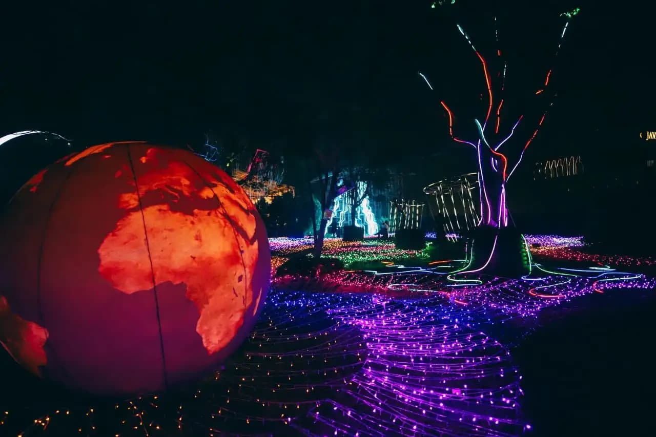 Galactic Glow 2025 Hadir Lagi di Bandung, Tawarkan Sensasi Wisata Luar Angkasa