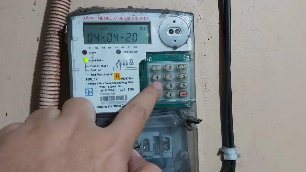 Pemerintah Tetapkan Tarif Listrik Tak Naik Sampai September 2025  