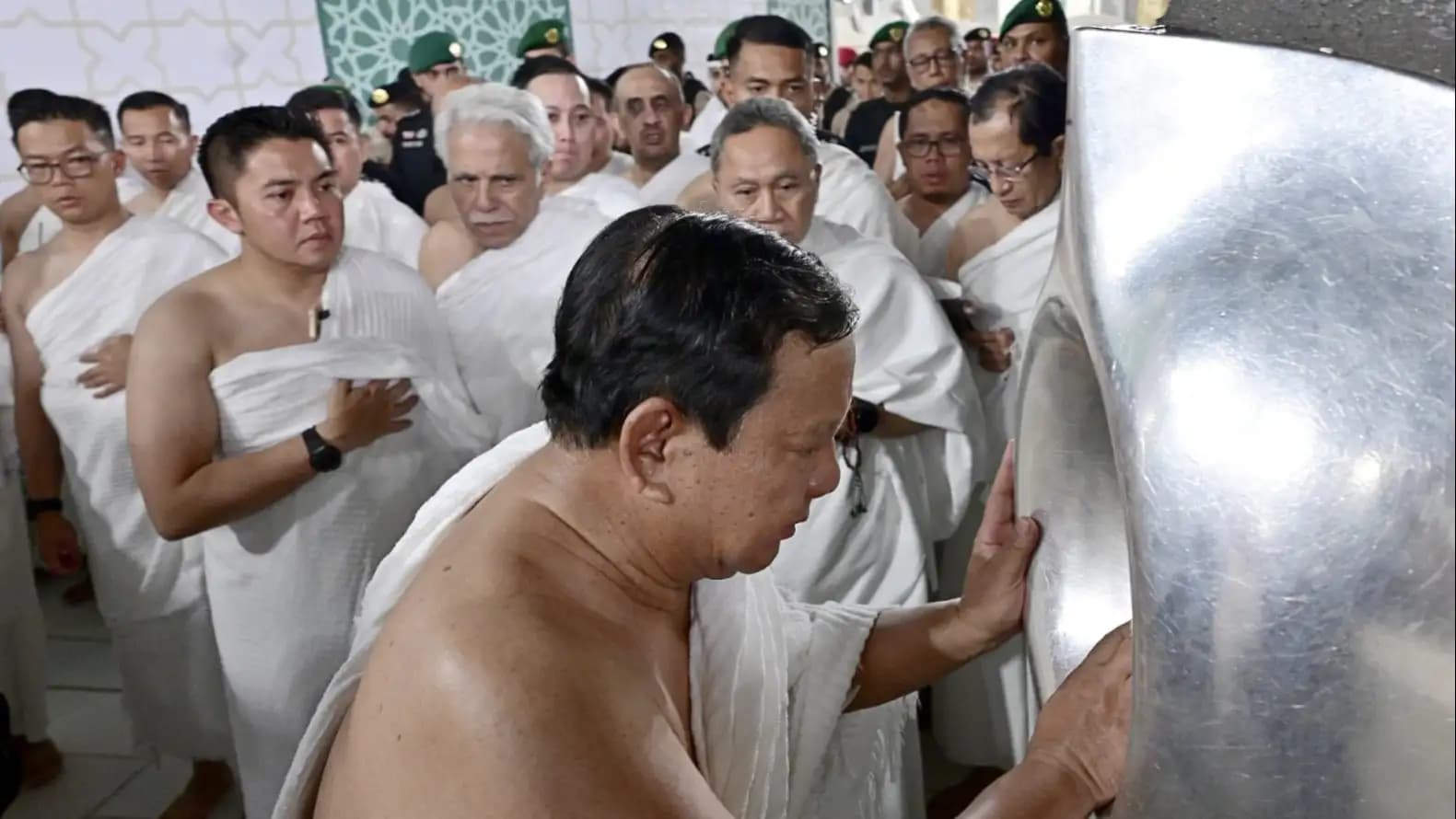 Umrah Bersama Presiden, Menag Nasaruddin Umar Doakan Keberkahan bagi Bangsa Indonesia