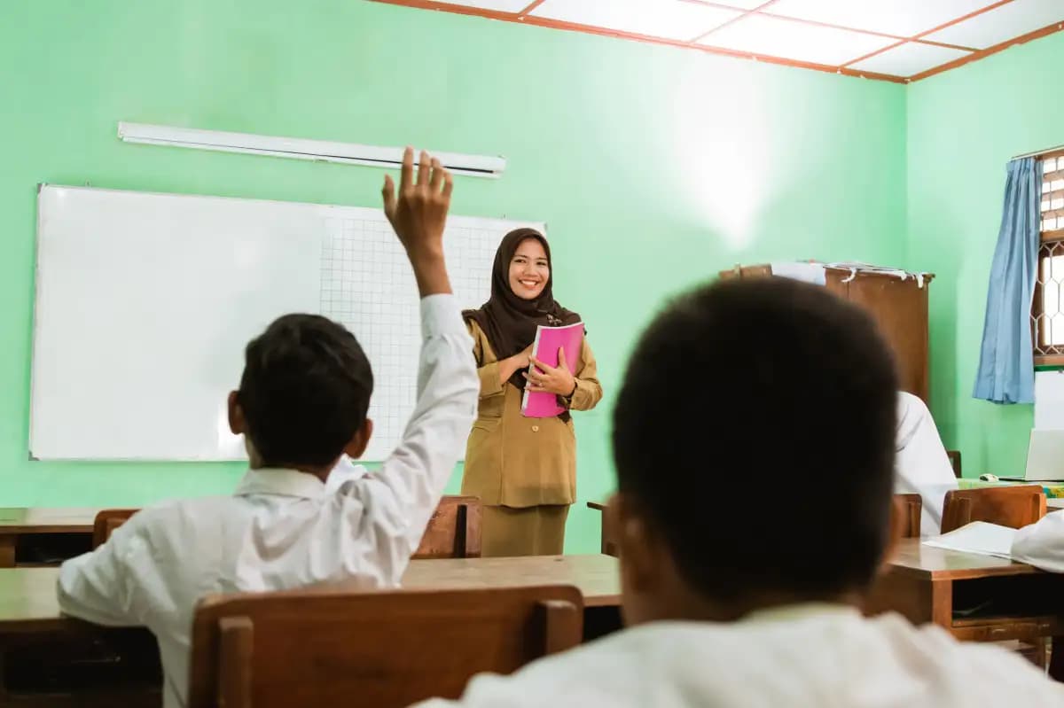 1.411 Guru Swasta Jateng Belum Ditugaskan Meski Lulus PPPK Sejak 2021  