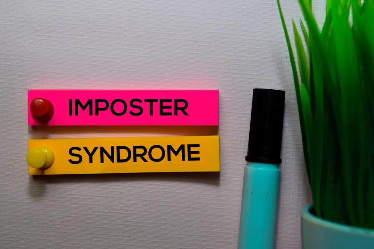 52% Pekerja Muda Indonesia Alami Imposter Syndrome, Temuan Mahasiswa Unair  