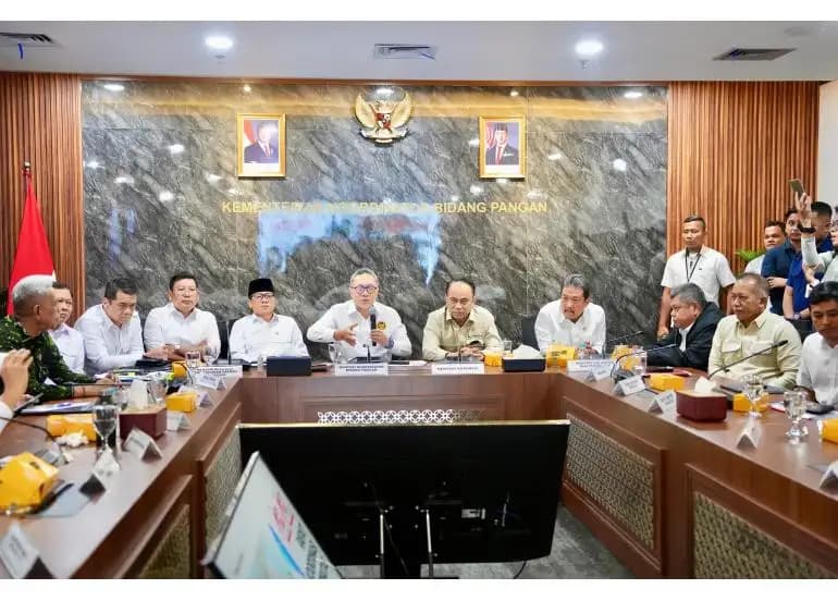 Kopdes Kopdes Merah Putih Masuki Tahap Pengoperasian, Pemerintah Siapkan Relaksasi Regulasi