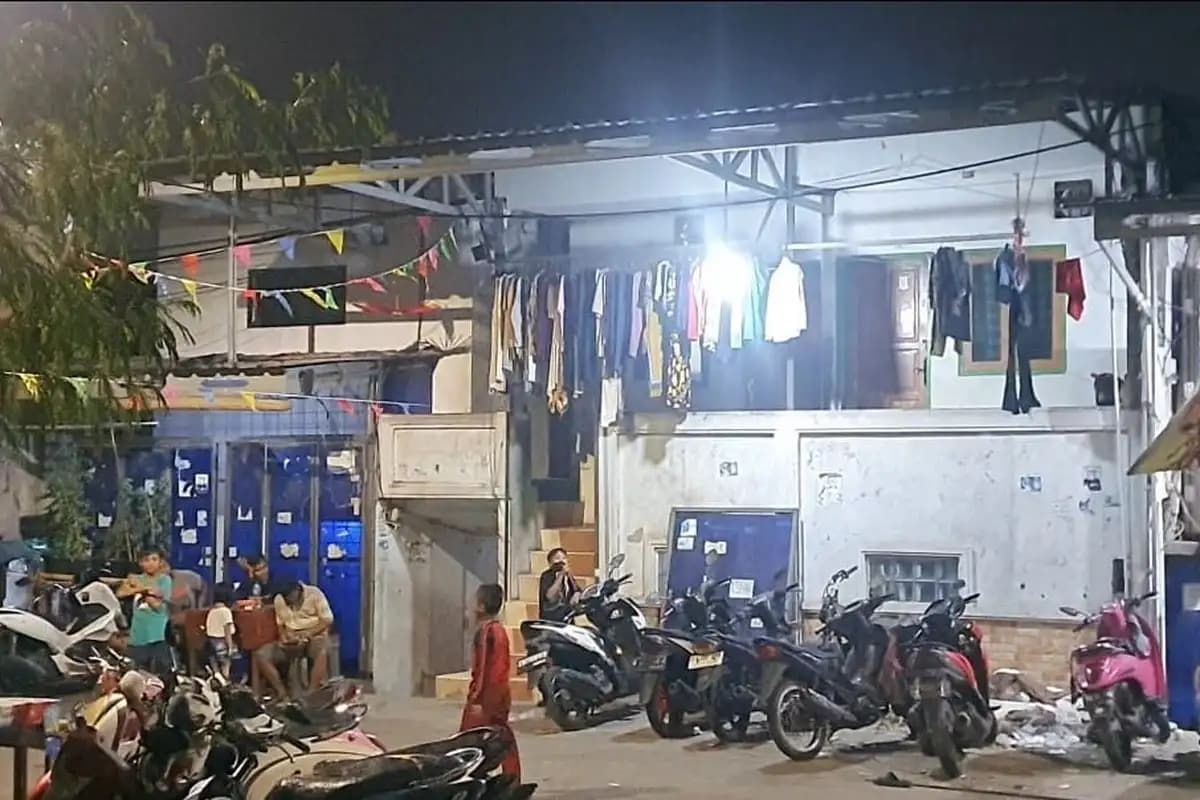 Dua Warga Terluka Bacok Saat Bantu Tiga Calon ABK yang Disekap di Muara Baru  