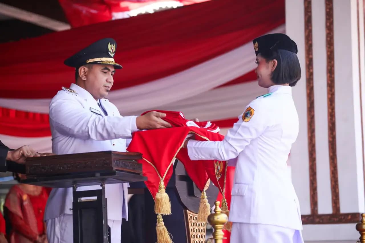 Wagub Jateng Taj Yasin Pimpin Upacara HUT ke-80 RI di Pati, Doakan Bupati Sudewo Segera Pulih