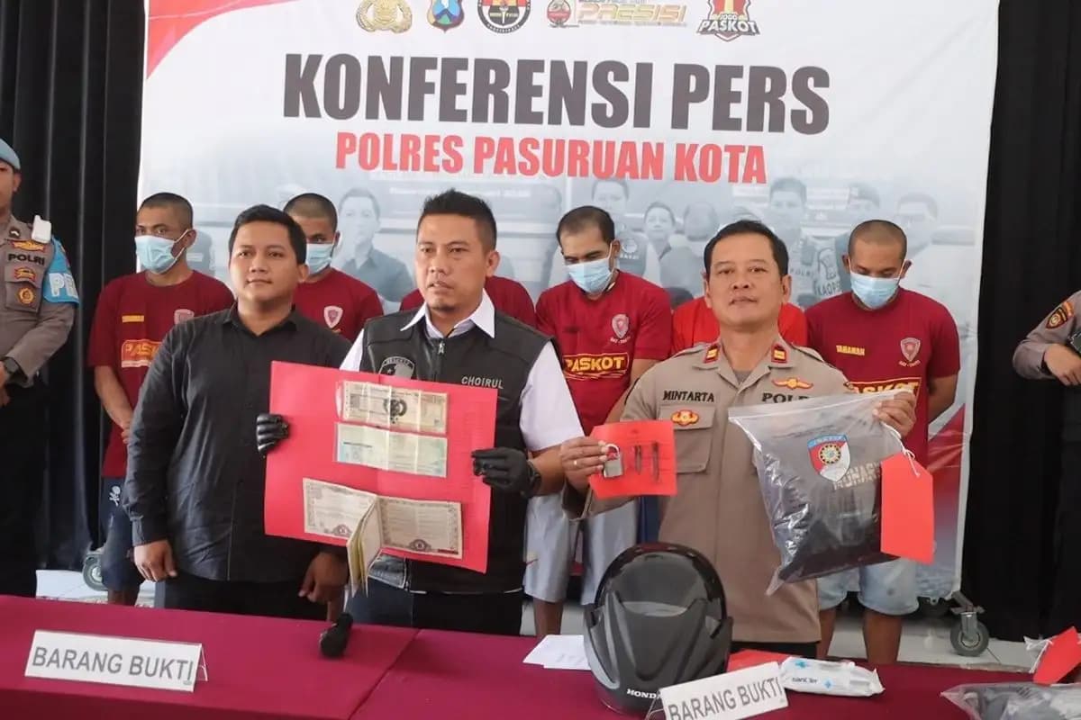 Polisi Tangkap Enam Pelaku Curanmor Spesialis Lahan Parkir di Pasuruan