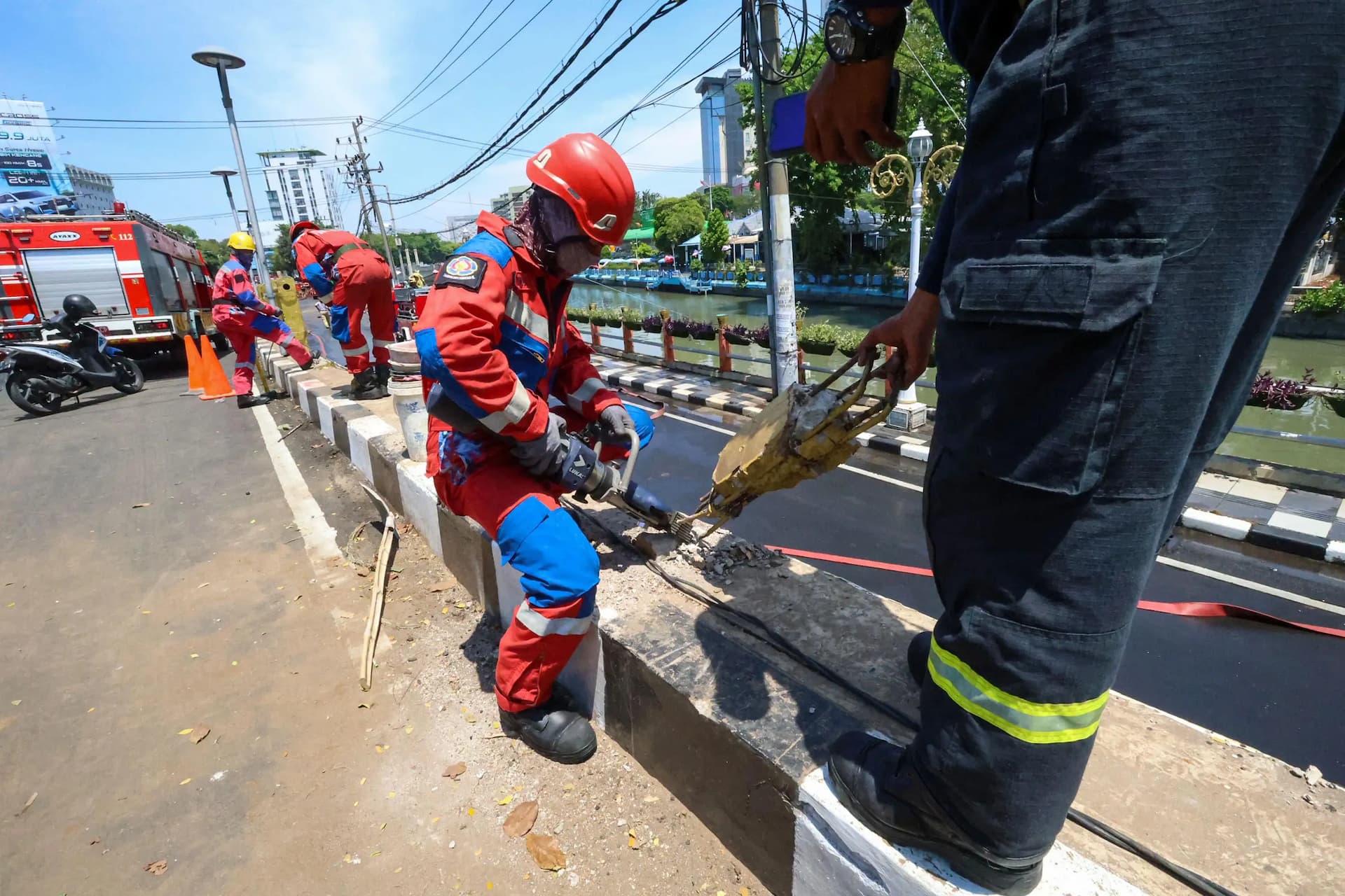 Pemkot Surabaya Siapkan Rp2,5 Miliar Perbaiki Fasum Rusak Pasca Aksi Massa