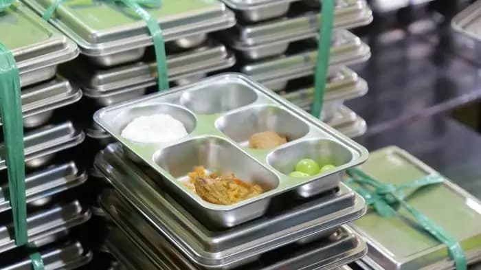 Siswa di Lumajang Keluhkan Menu Makan Bergizi Gratis, Bupati Indah Beri Penjelasan