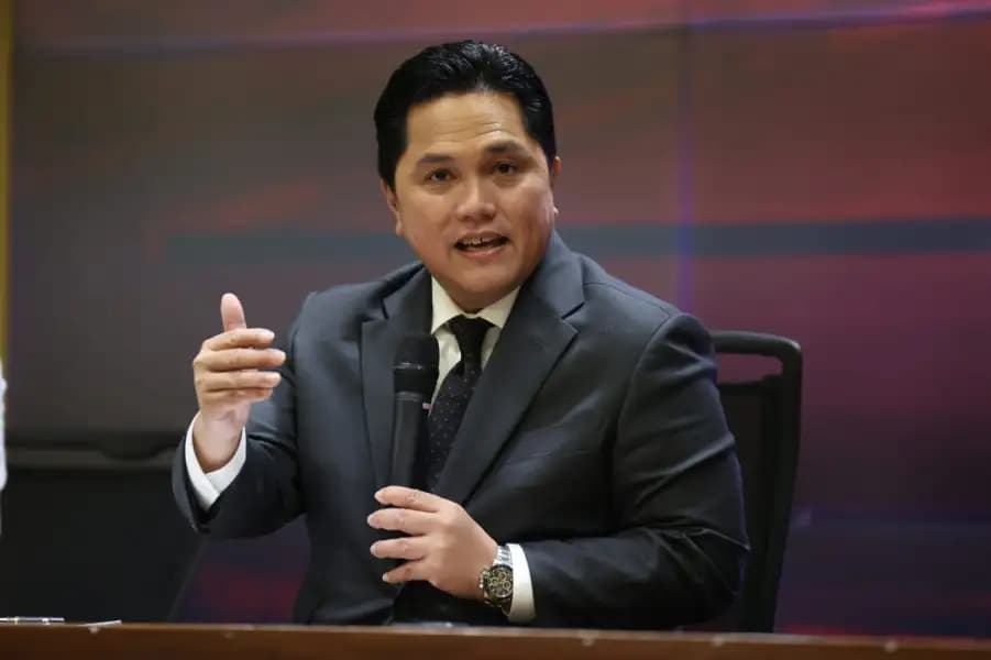 Prabowo Lantik Erick Thohir Jadi Menpora Gantikan Dito Ariotedjo