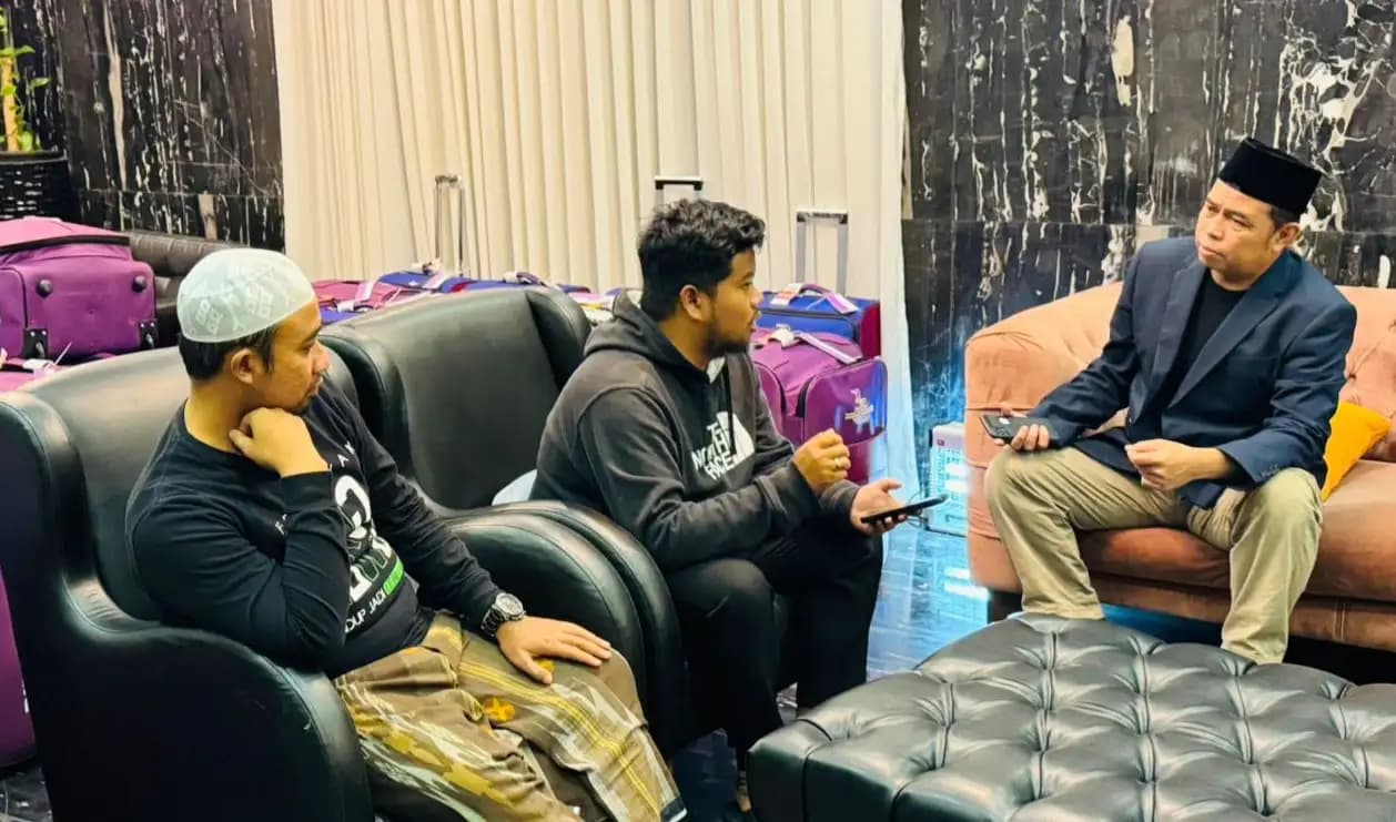 Kemenhaj Pastikan Penanganan dan Akomodasi Bagi Jemaah Umrah Terdampak Kerusakan Pesawat di Jeddah