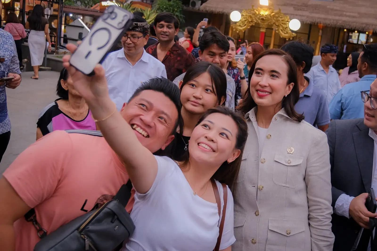 Menteri Pariwisata Pastikan Bali Berikan Layanan Prima Bagi Wisatawan