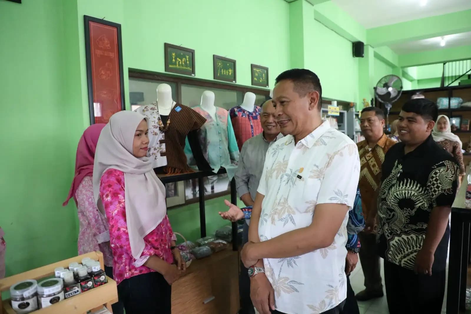 Resmikan Koperasi Kelurahan Merah Putih Bunulrejo, Wali Kota Wahyu Dorong Kolaborasi dengan Program Nasional