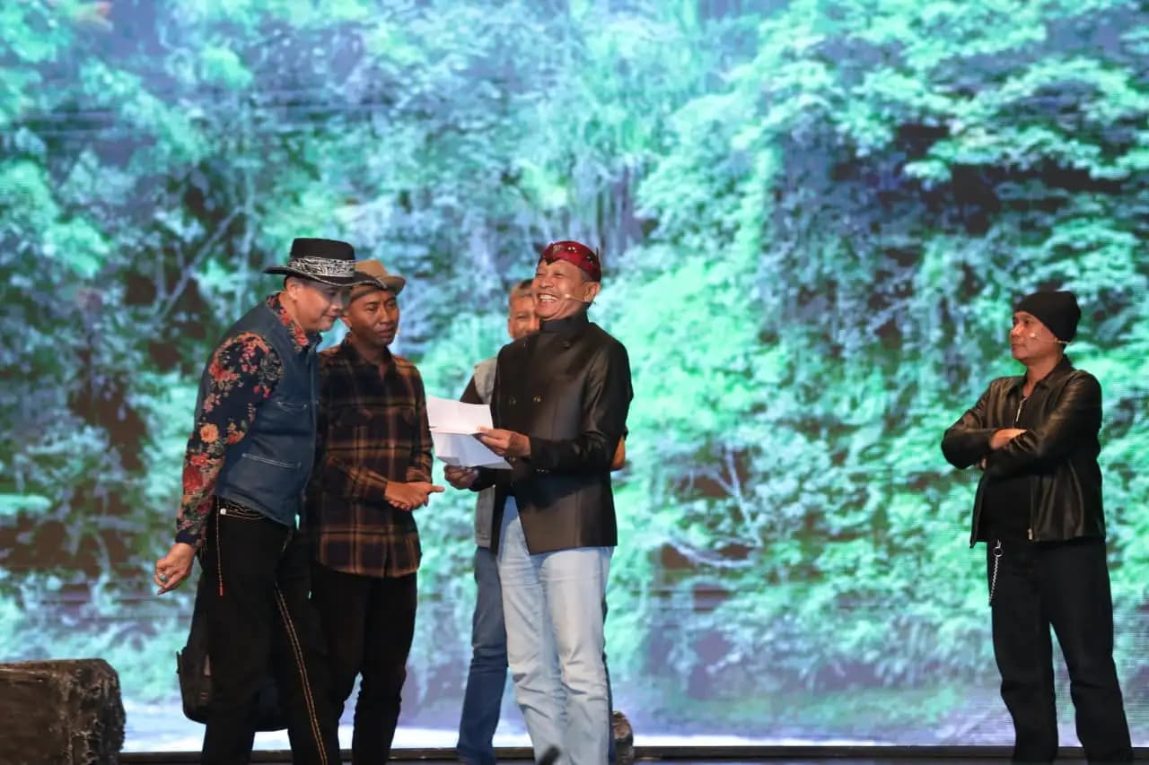 Mbois, Komunitas Genaro Ngalam Sukses Gelar Pementasan Ludruk “Genaro Ngalam”